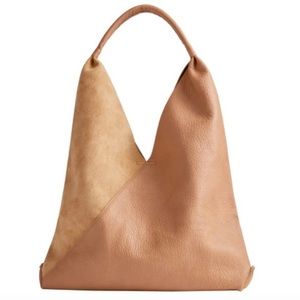 Gently used Shiraleah handbag. Great condition